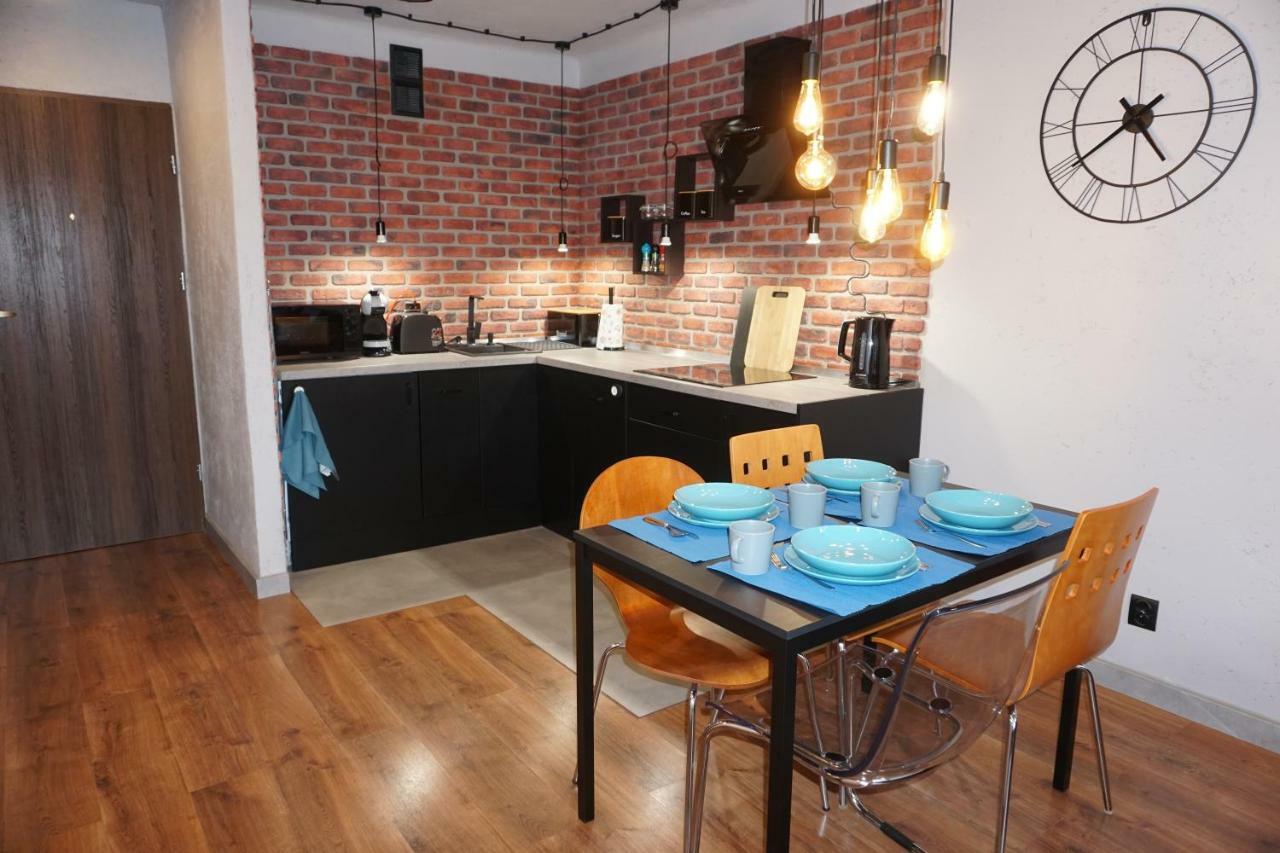 Apartament Metro Rondo Onz Varsovie Extérieur photo